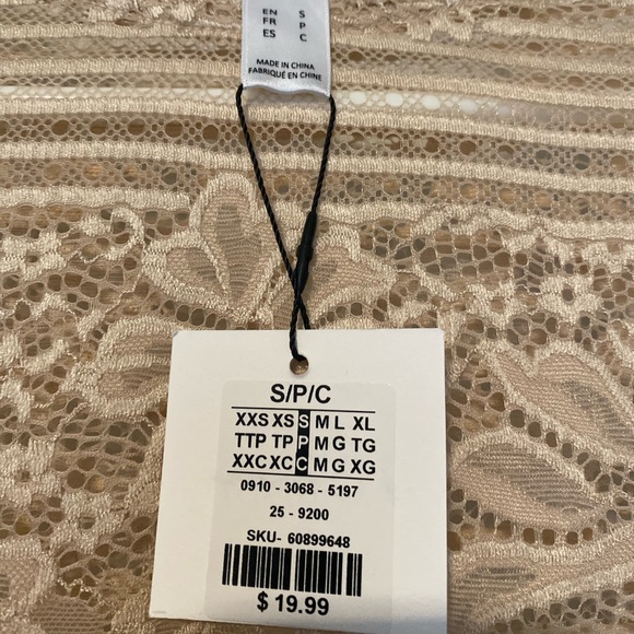 Full lace long sleeve top - Picture 4 of 5